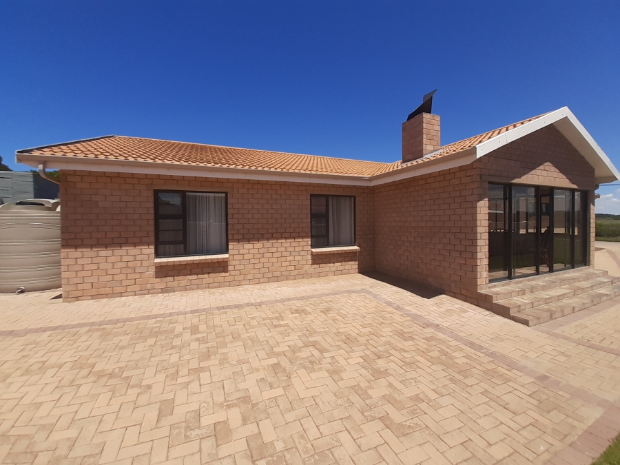 3 Bedroom Property for Sale in Paradise Beach Eastern Cape